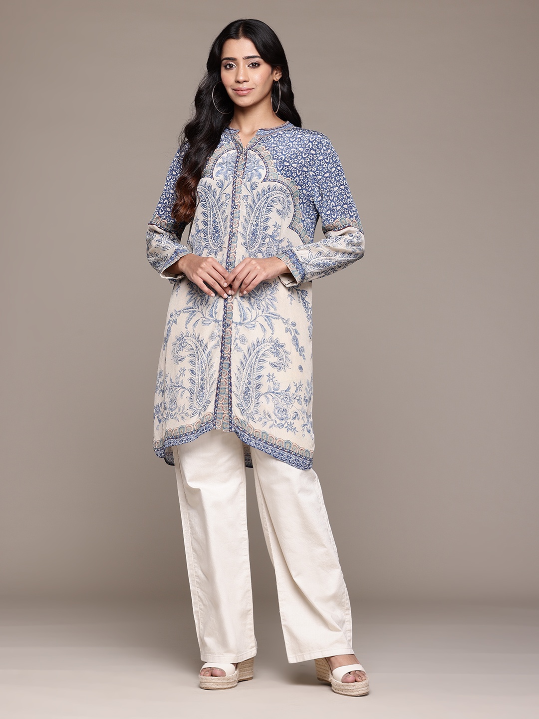 

Ritu Kumar Paisley Printed Kurta, Off white