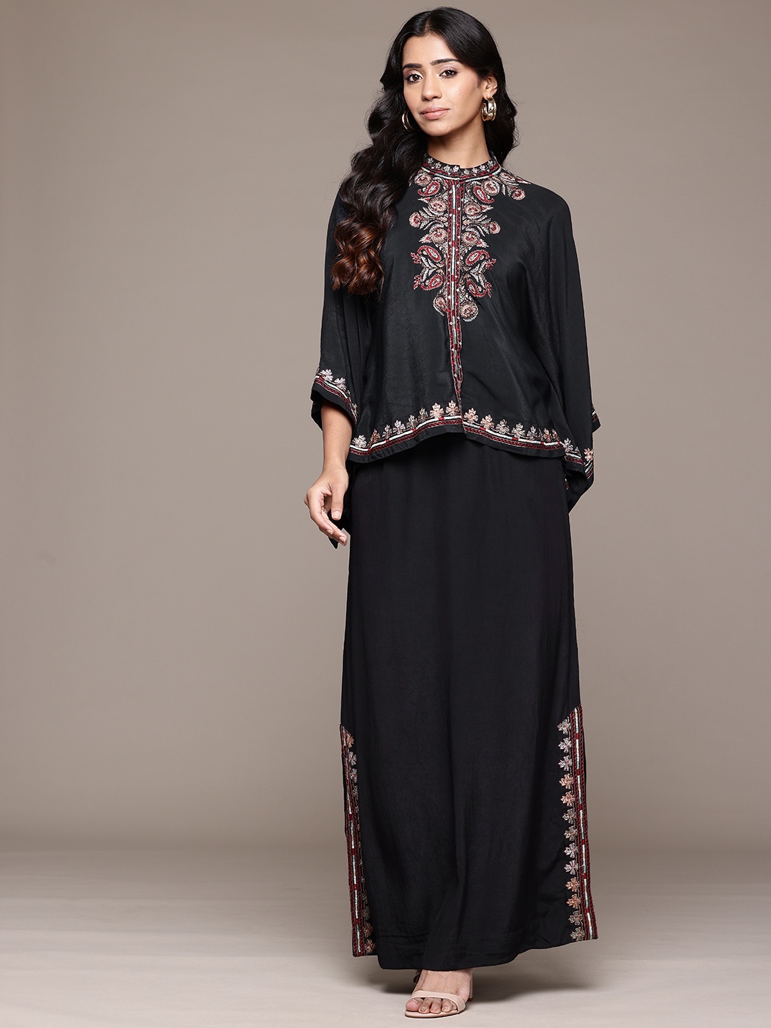 

Ritu Kumar Embroidered Top With Skirt, Black