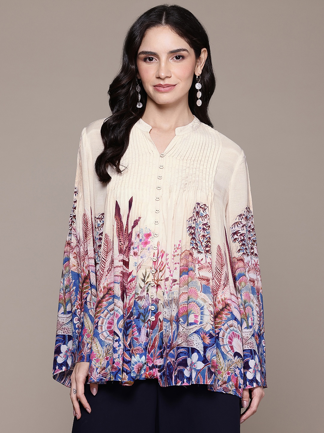 

Ritu Kumar Floral Printed Mandarin Collar Flared Sleeve Top, Off white