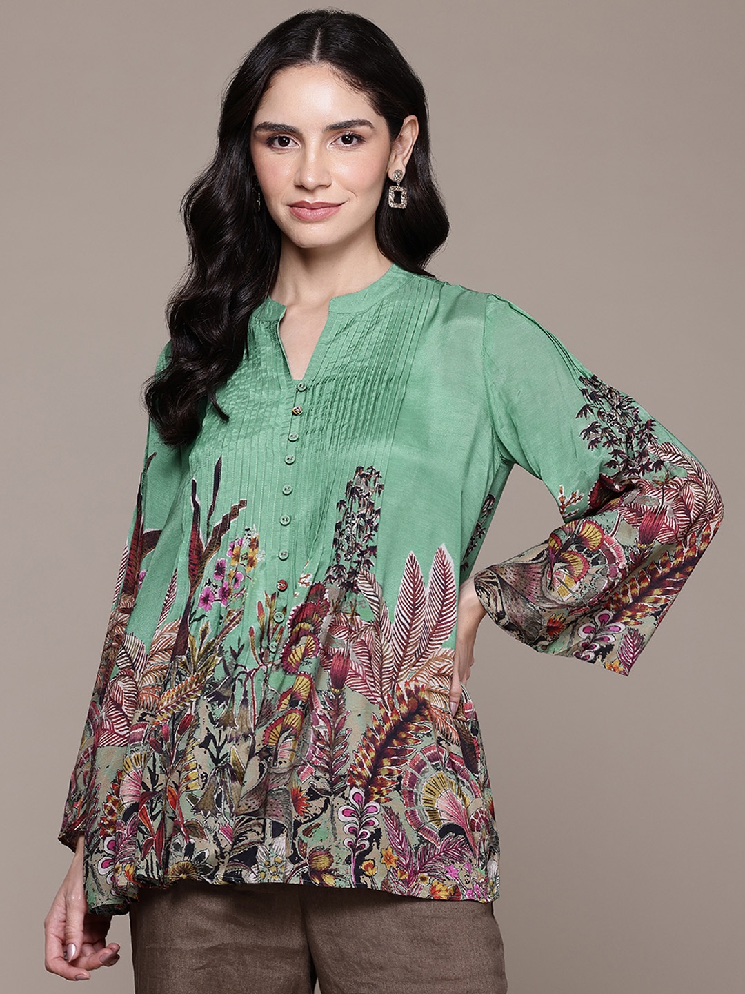 

Ritu Kumar Floral Print Mandarin Collar Flared Sleeve Top, Green