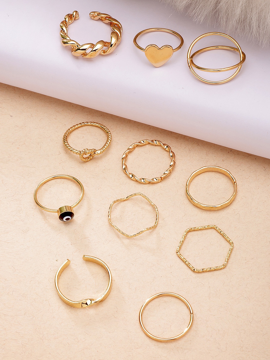 

Bohey by KARATCART Set Of 11 Gold-Plated Boho Midi Finger Rings