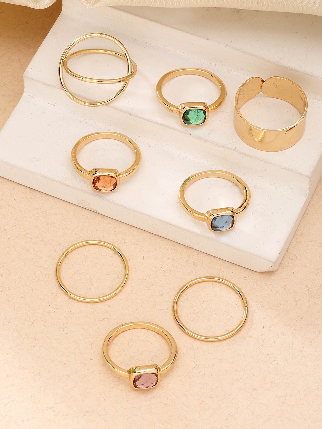 

Bohey by KARATCART 8Pcs Gold-Plated Intricate Detail Finger Ring, Multi