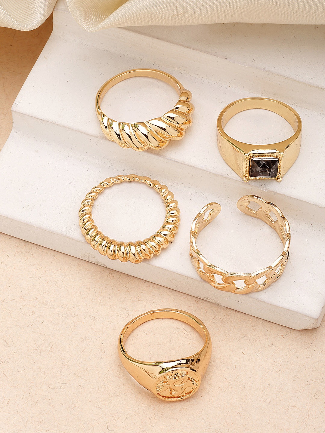 

Bohey by KARATCART 5Pcs Gold-Plated Finger Ring