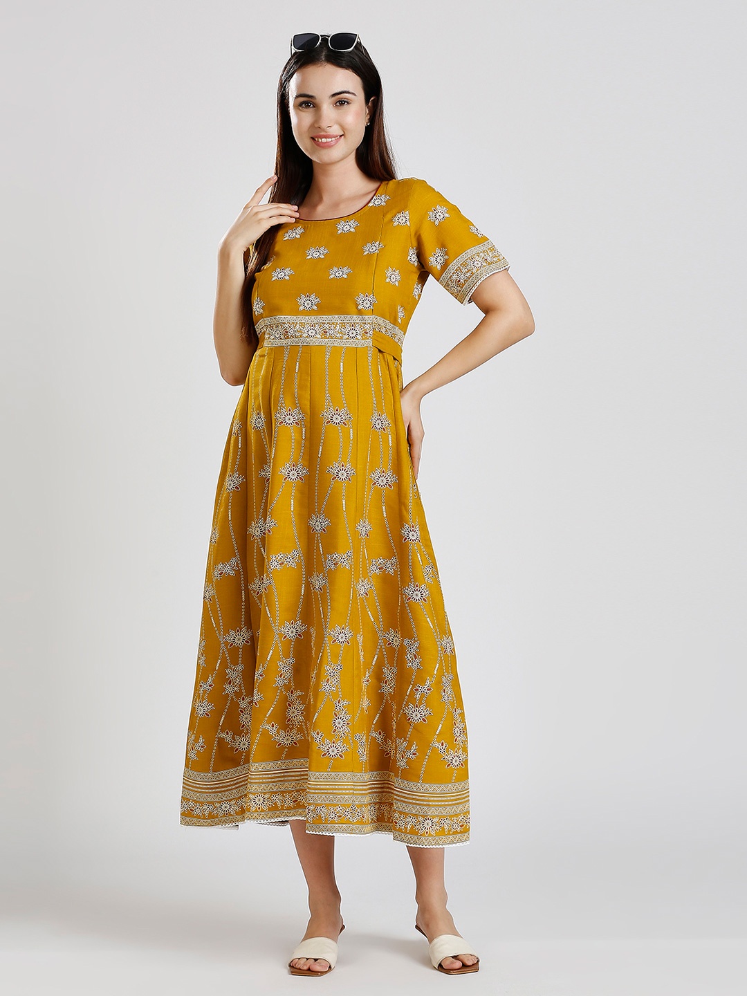 

DUMMY SHAPE Women Printed Flared Sleeves Floral Maternity Kurta, Mustard