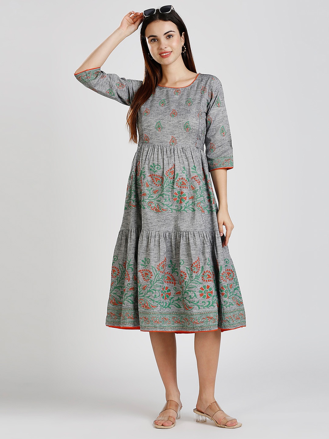 

DUMMY SHAPE Women Printed Sequinned Tiering Maternity Anarkali Kurta, Grey
