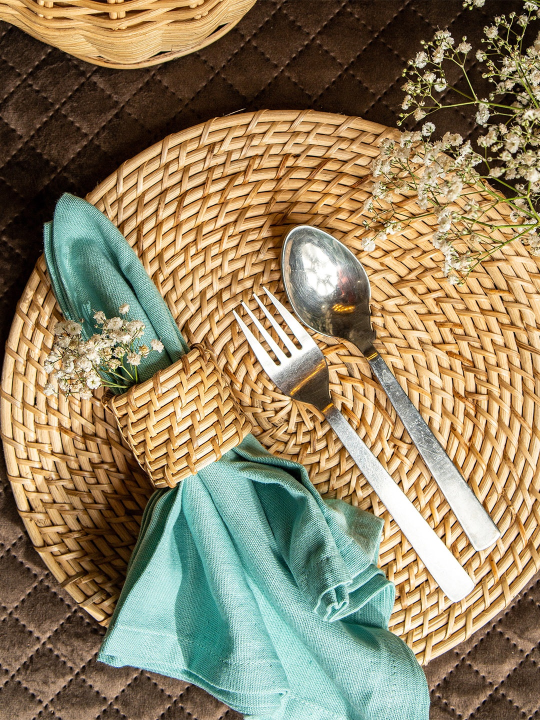 

AJAARA Beige 6 Pieces Textured Rattan Napkin Holders
