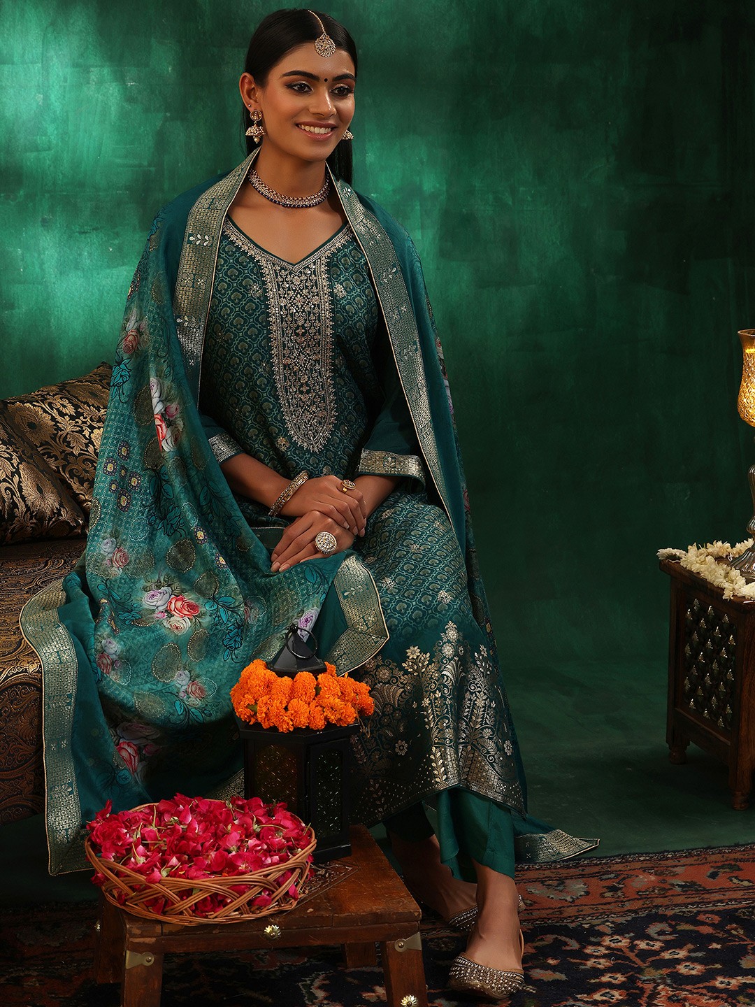 

Libas Floral Printed Sequinned V Neck Straight Kurta with Trousers & Dupatta, Teal