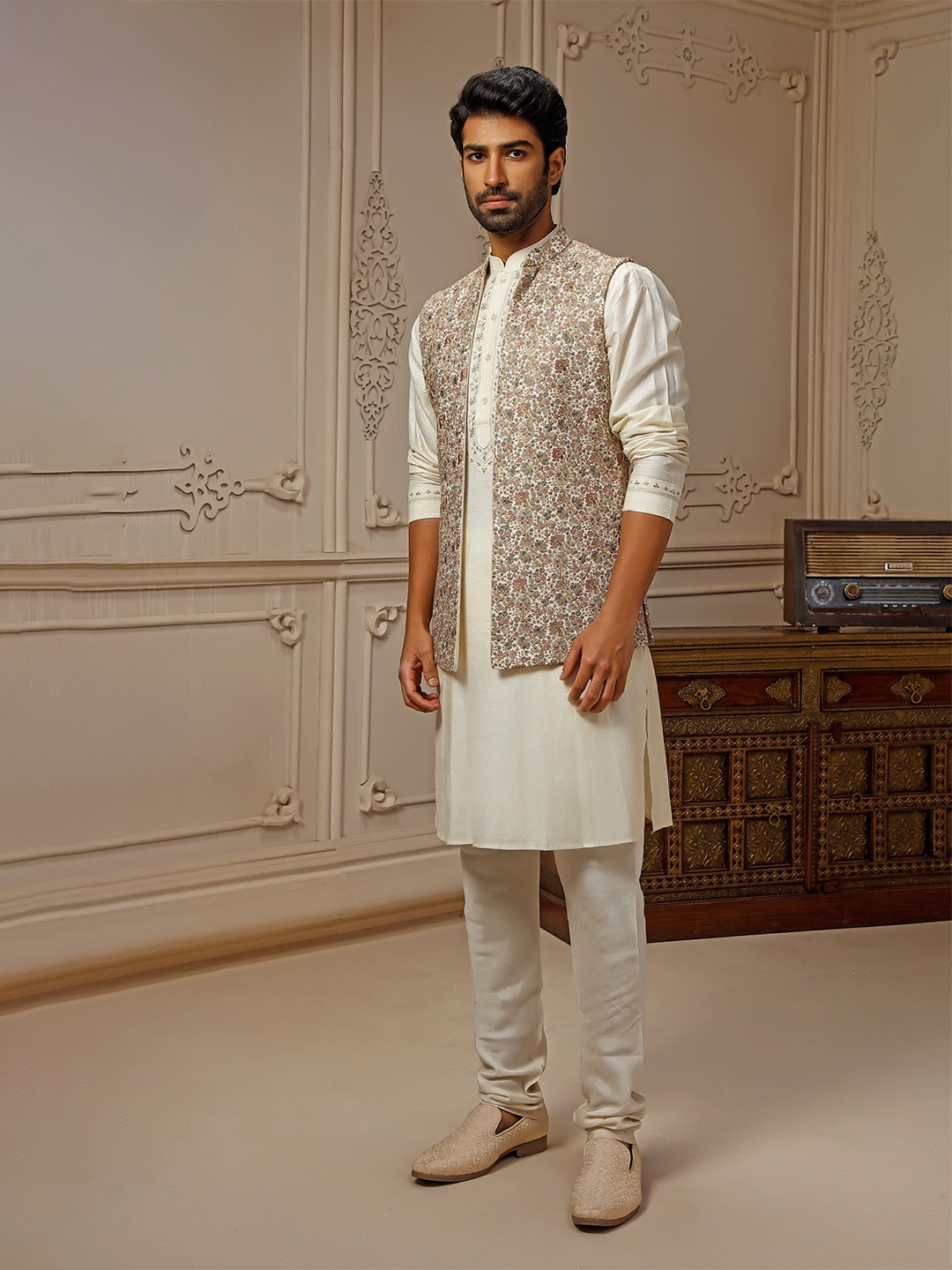 

VANSHIK Floral Yoke Design Thread Work Kurta with Churidar & Nehru jacket, Off white