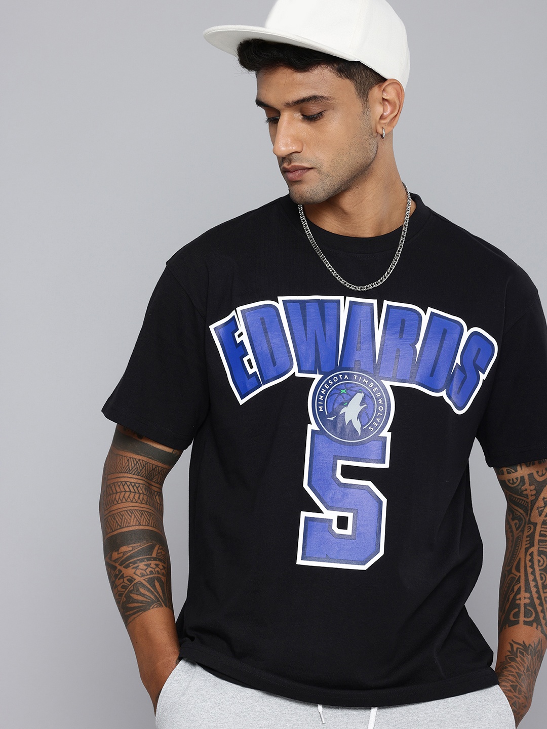 

NBA Men Typography Printed Drop-Shoulder Sleeves Oversized Pure Cotton T-shirt, Black