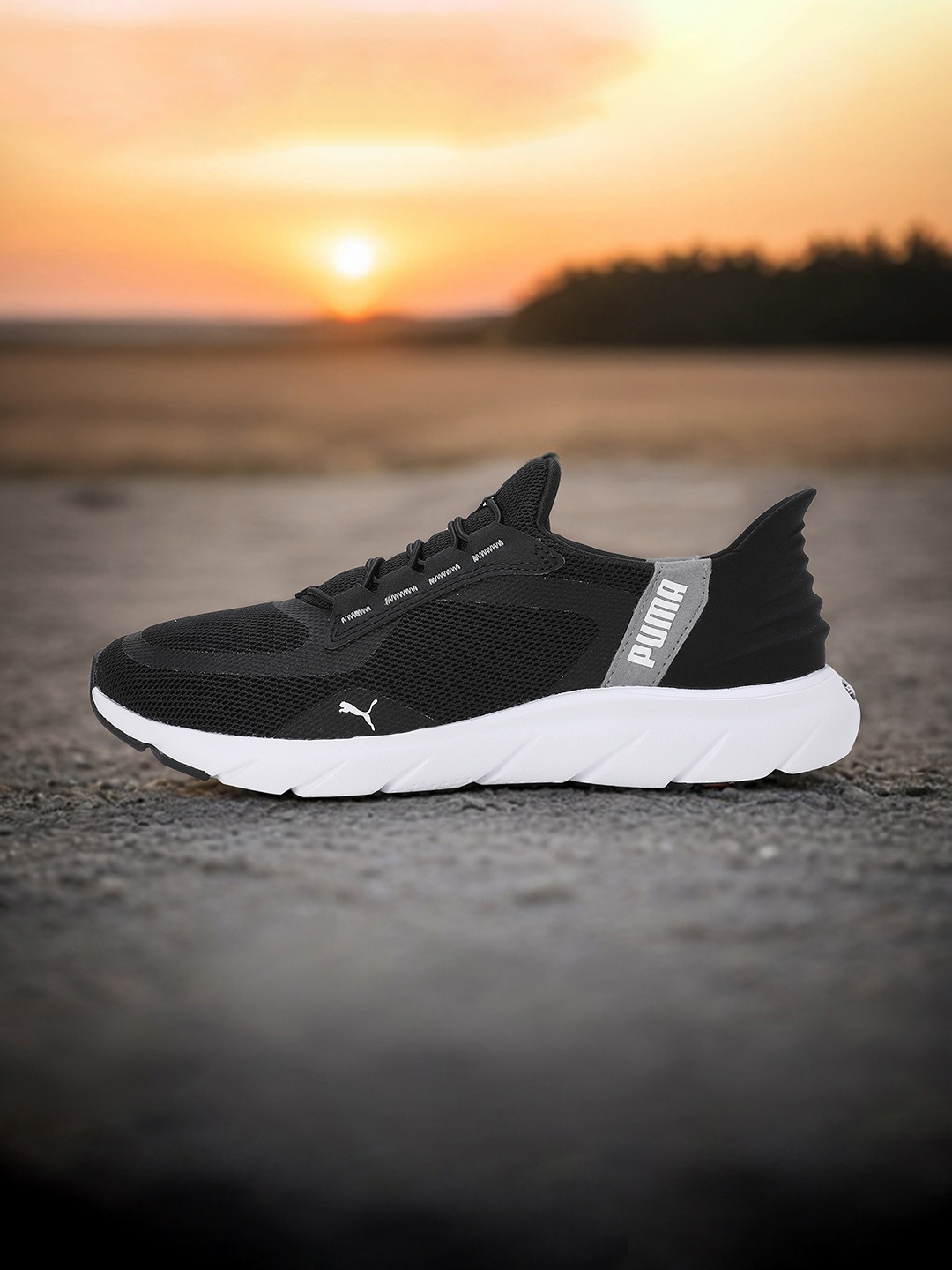 

Puma Softride FlexLace Ease In Unisex Running Shoes, Black