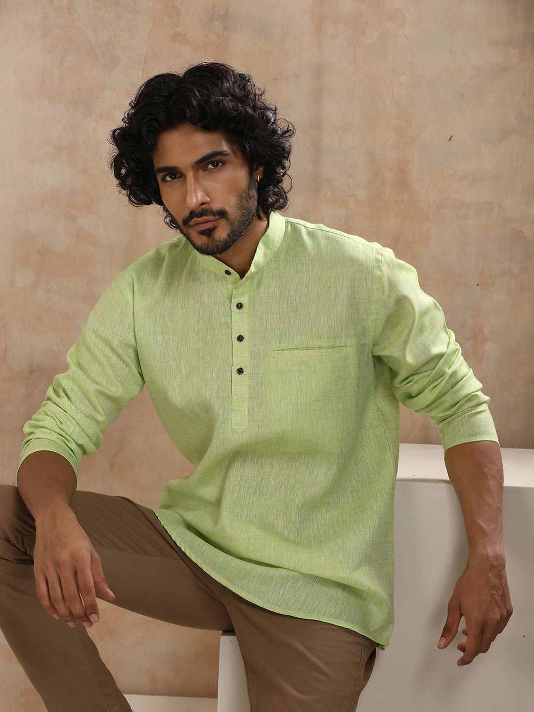 

House of Chikankari Solid Woven Short Kurta, Green