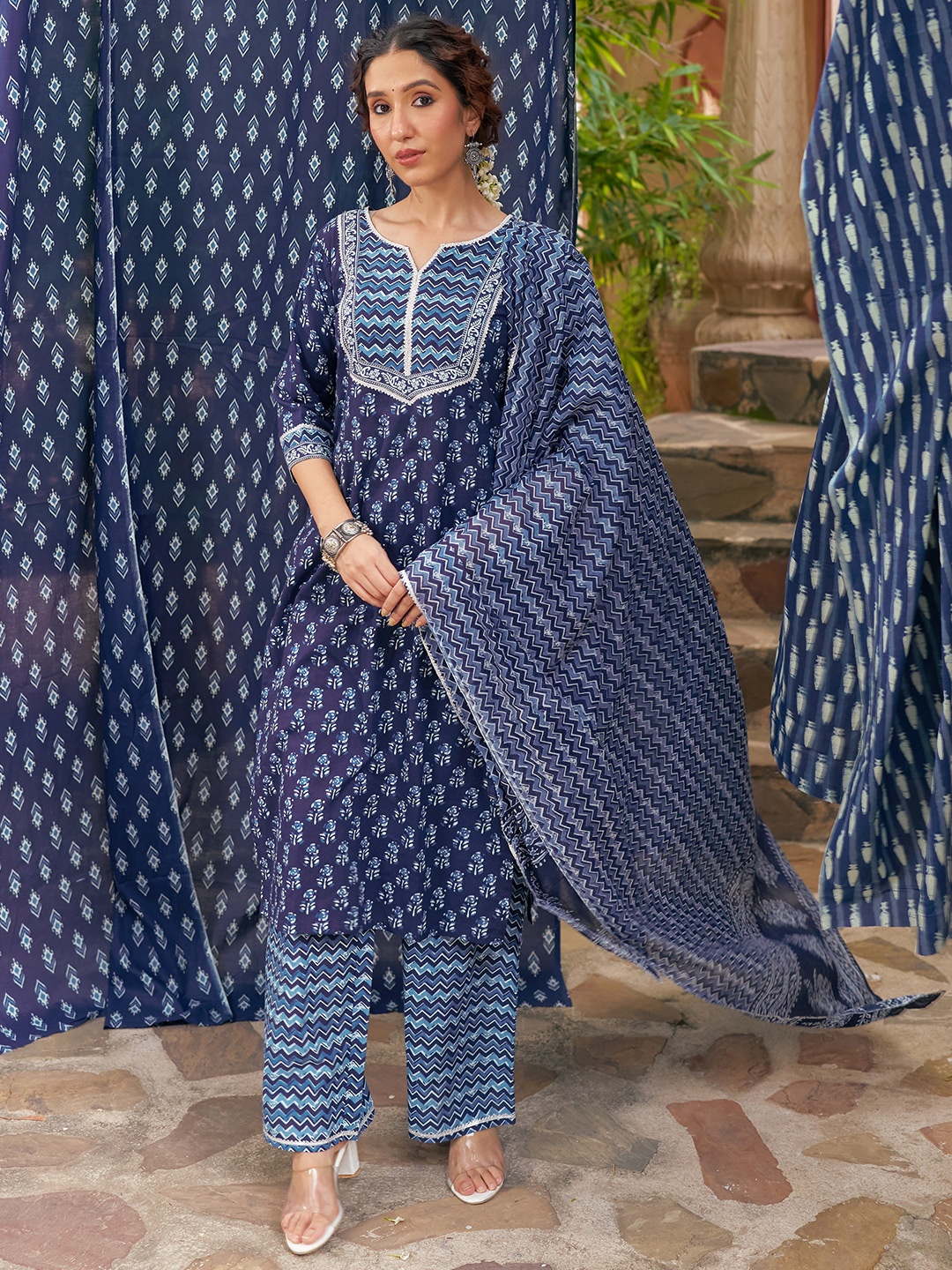 

Libas Floral Printed Gotta Patti Pure Cotton Kurta with Palazzos & Dupatta, Blue