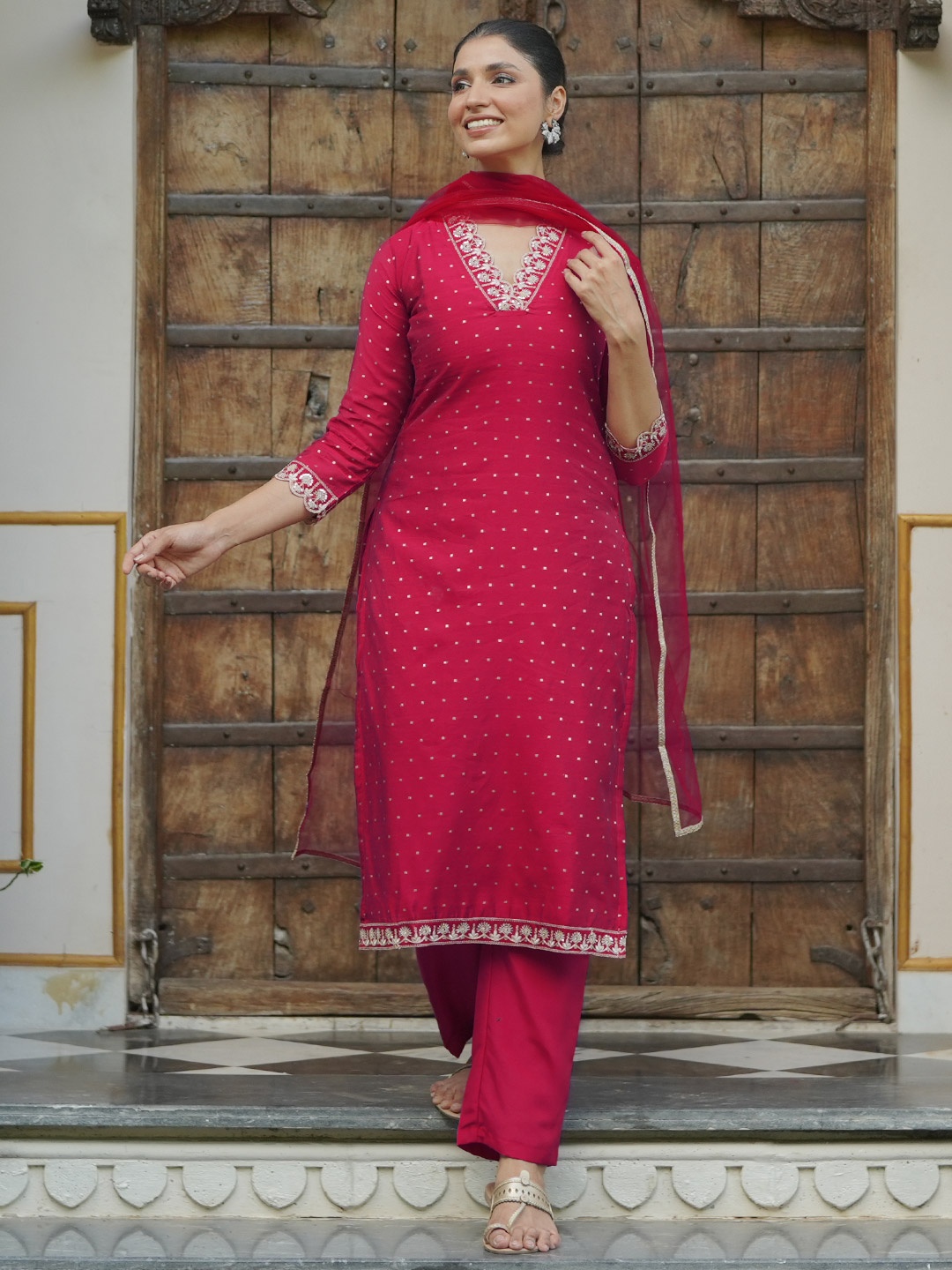 

Libas Pink Embroidered Yoke Design V-Neck Mukaish Kurta with Trousers & Dupatta