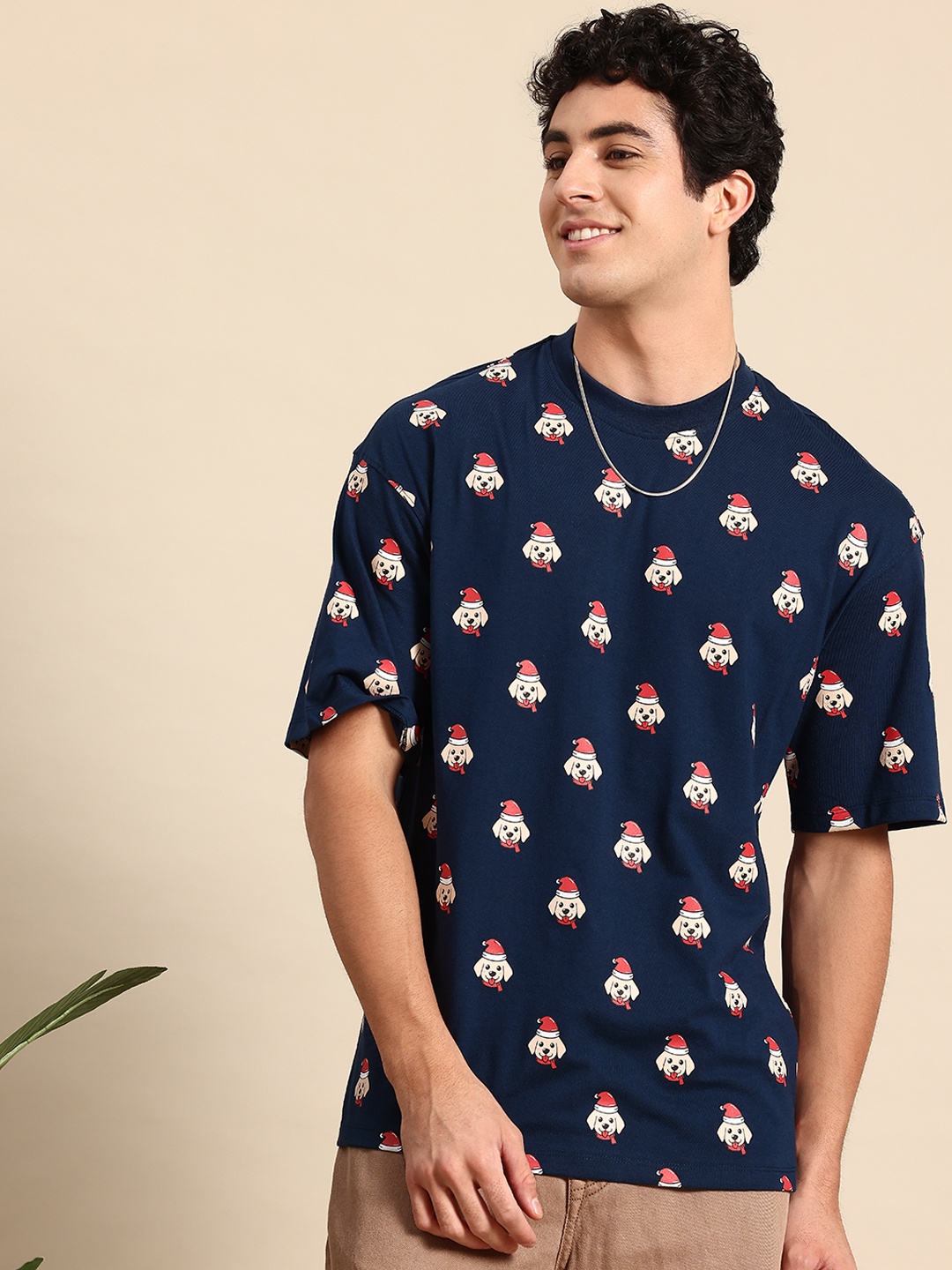 

Mast & Harbour Conversational Print Drop-Shoulder Sleeves T-shirt, Navy blue