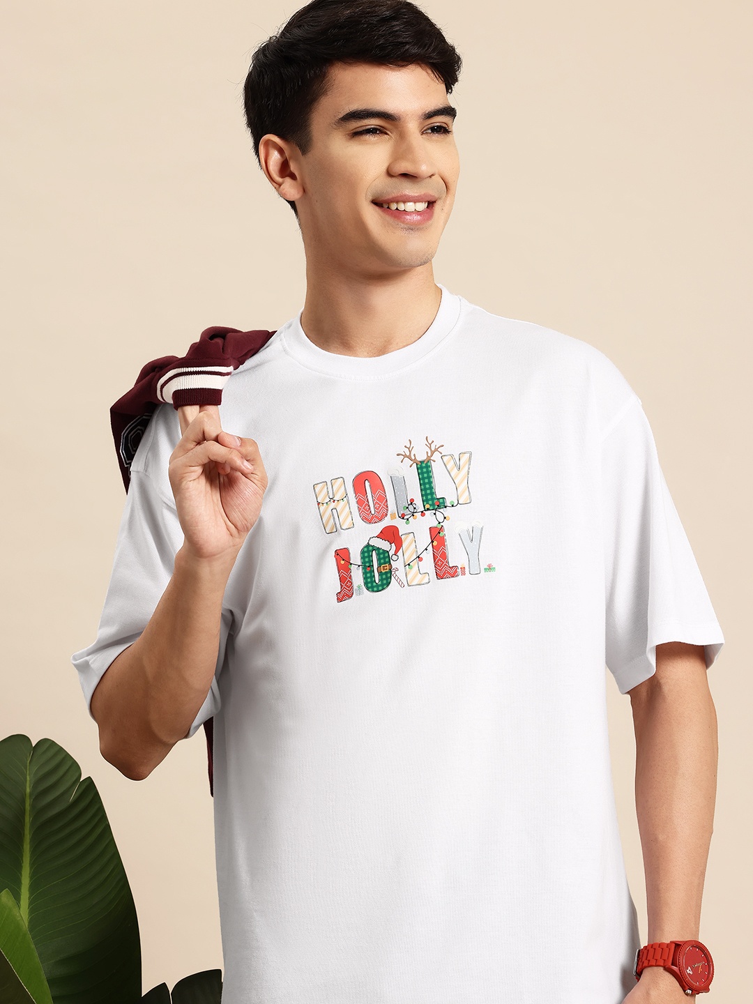 

Mast & Harbour Christmas Print Drop-Shoulder Sleeves T-shirt, White