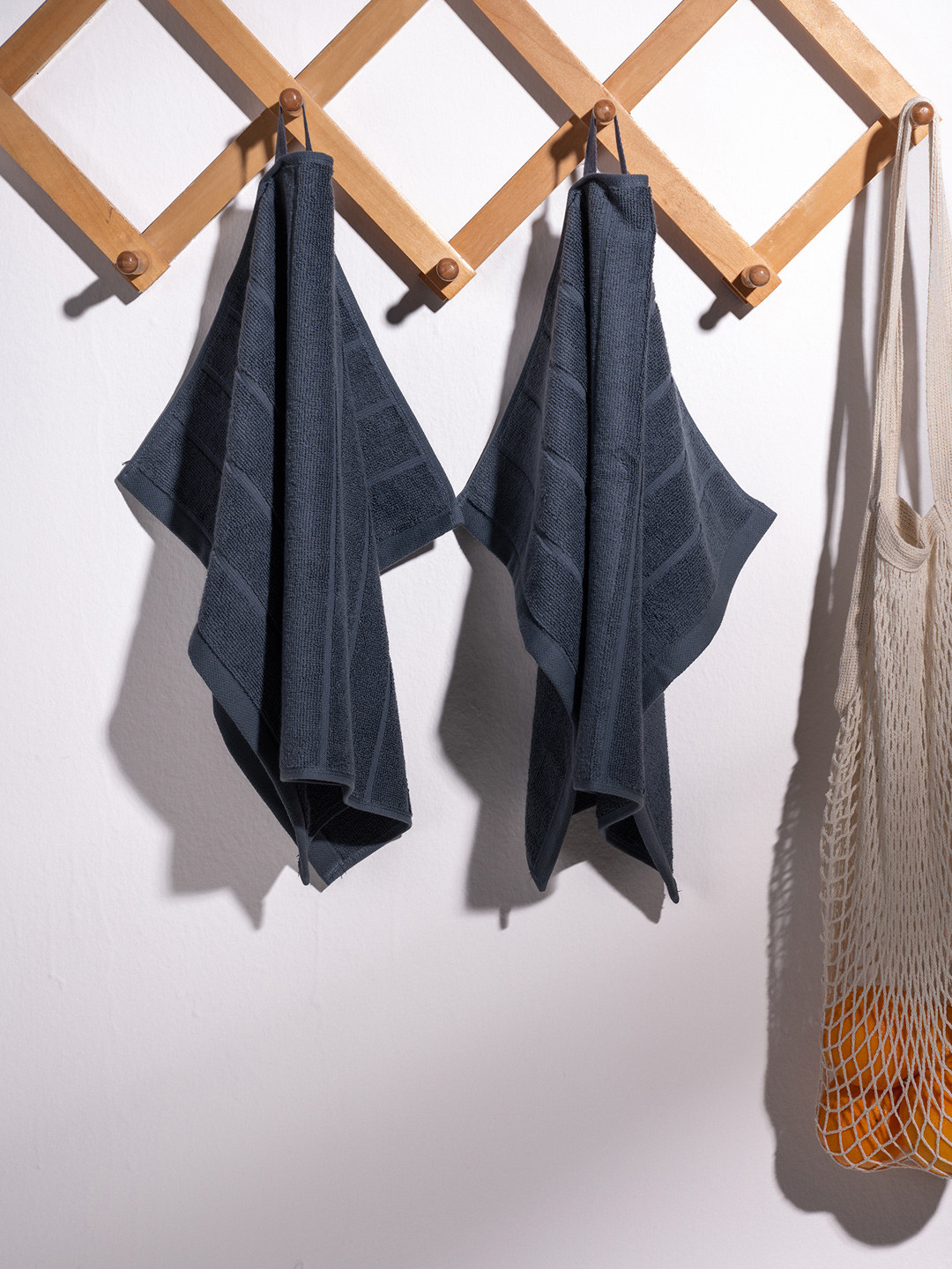 

Damensch Premium Cotton Soft Sheared Terry Better-Basic Hand Towel Set, Grey