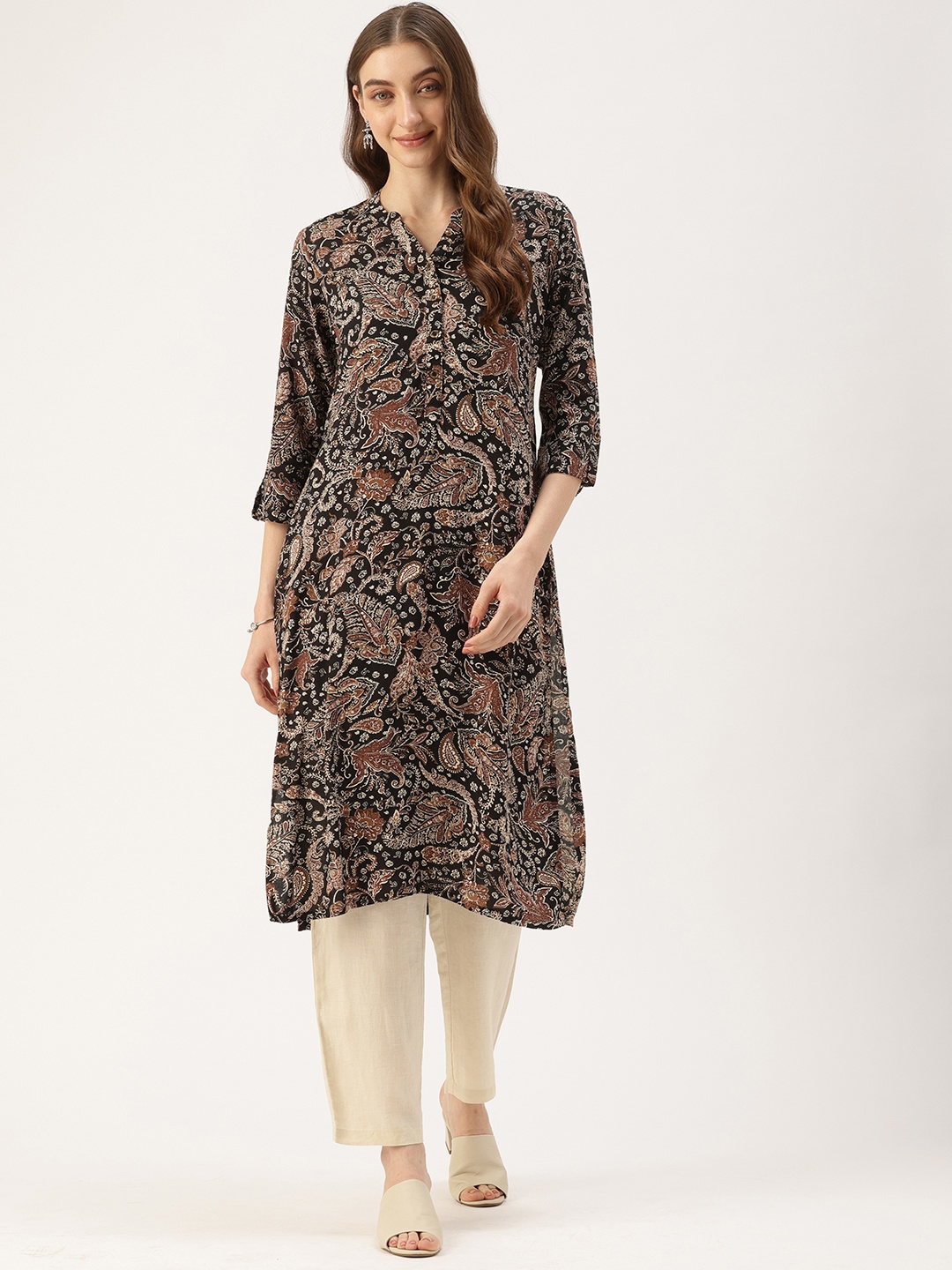 

AMUKTI Women Ethnic Motifs Printed Kurta, Black