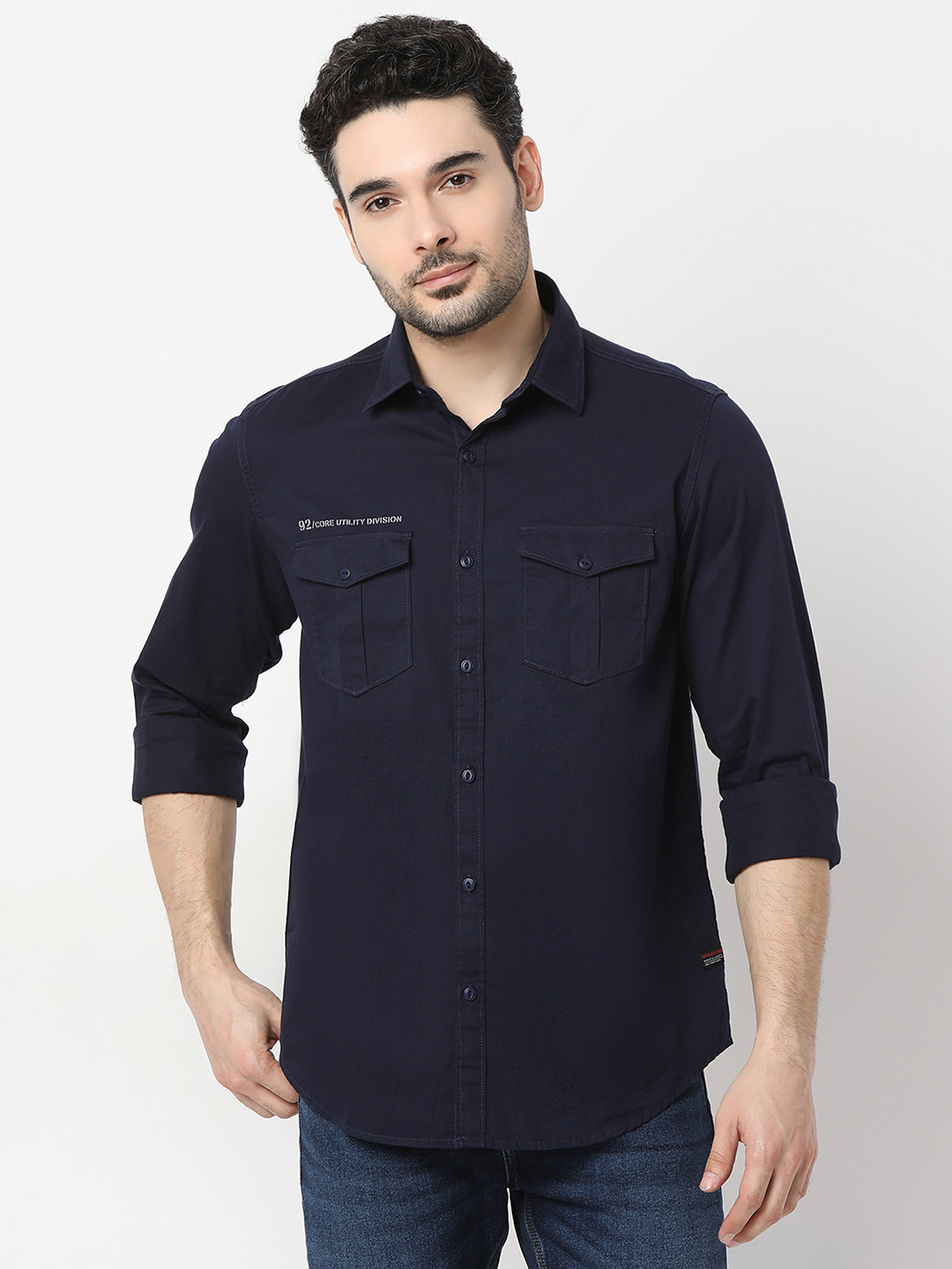 

SPYKAR Pure Cotton Slim Fit Opaque Casual Shirt, Navy blue