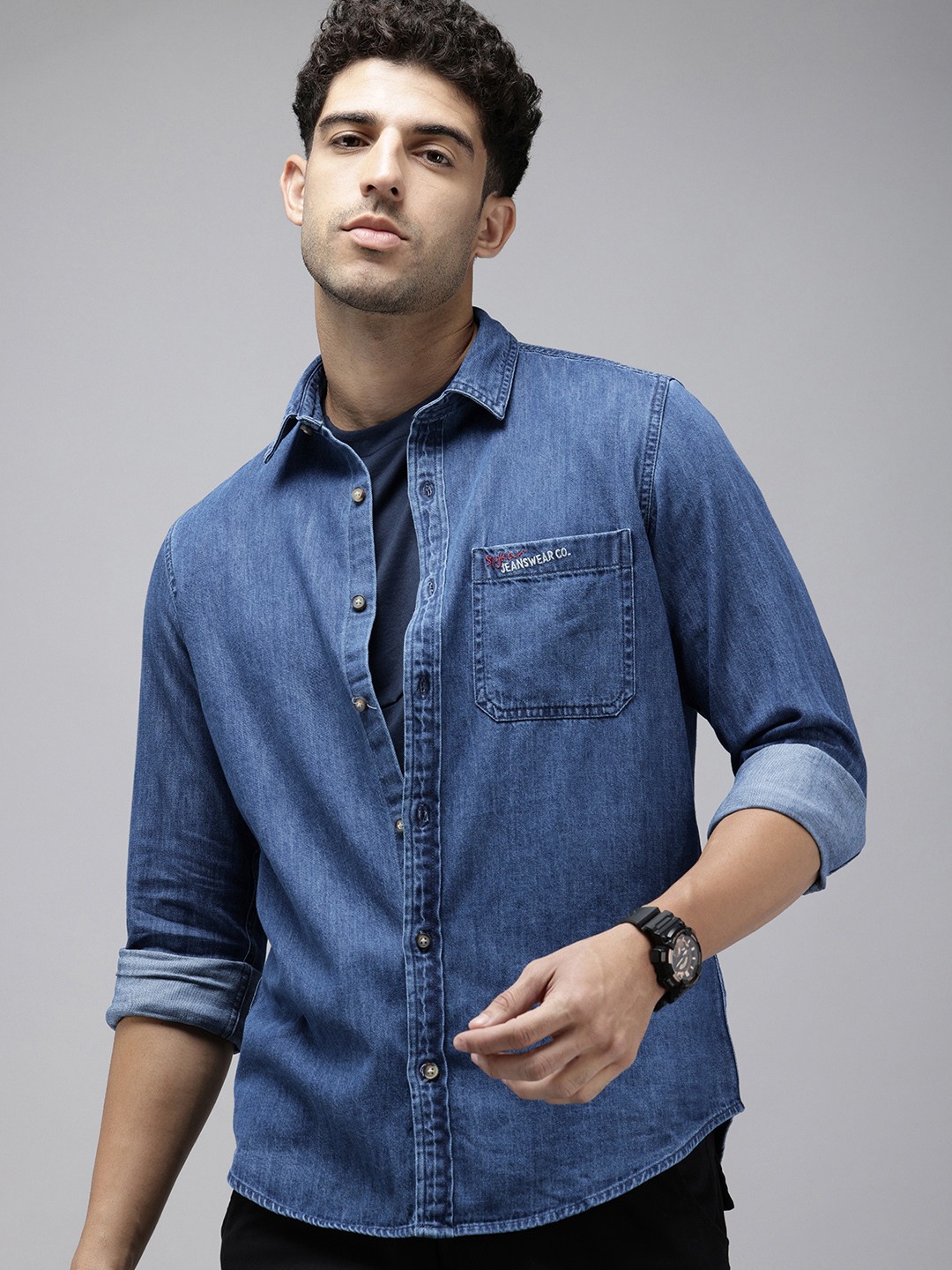 

SPYKAR Pure Cotton Slim Fit Chambray Casual Shirt, Blue