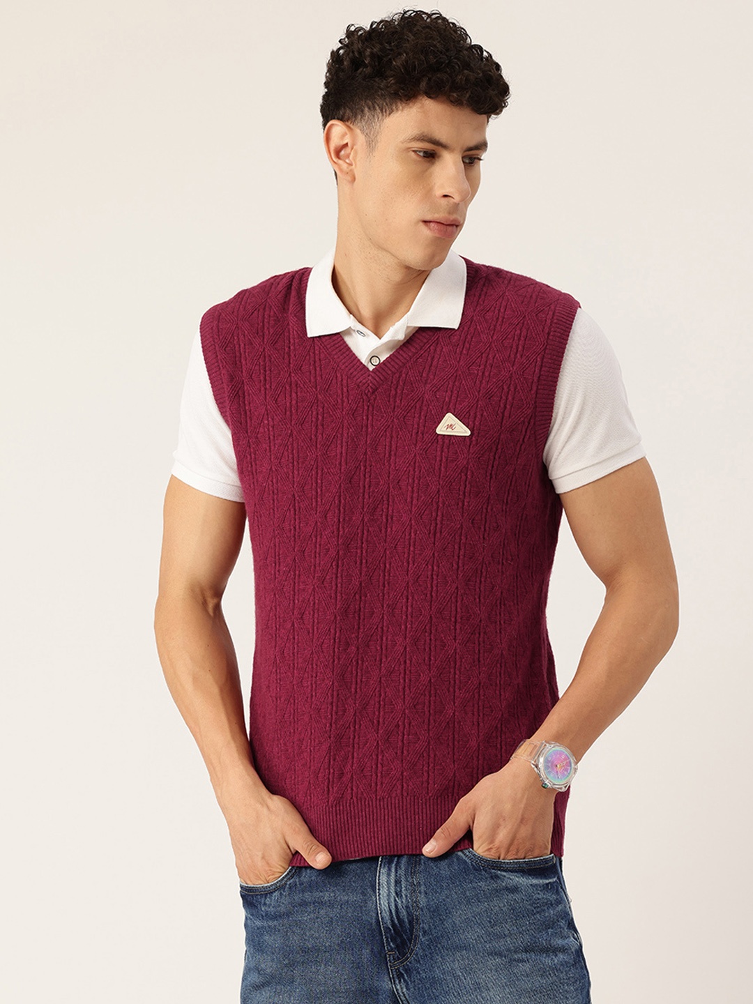 

Monte Carlo Shrink Resistible Woolen Sweater Vest with Brand Logo Detail, Fuchsia