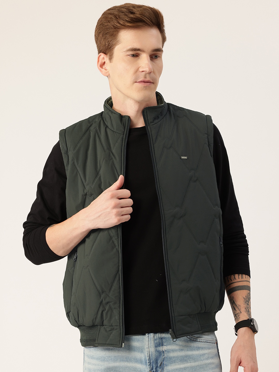 

Monte Carlo Gilet Sleeveless Checked Back Padded Jacket, Olive