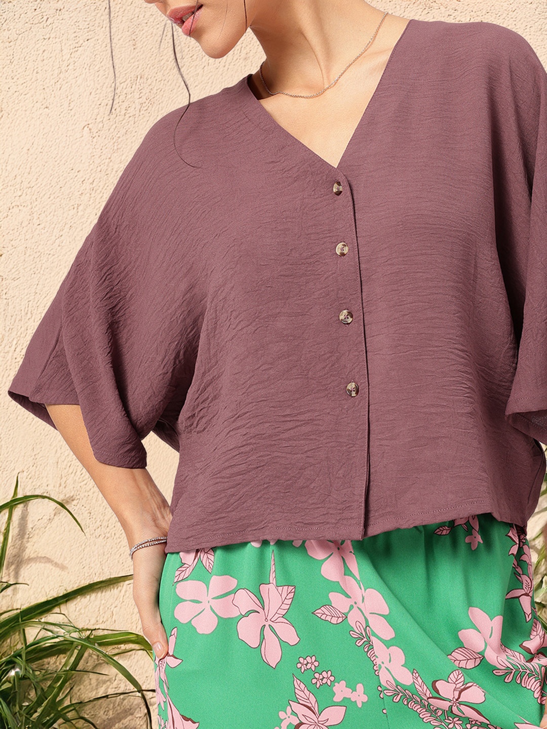 

DressBerry Extended Flared Sleeve Textured Top, Mauve