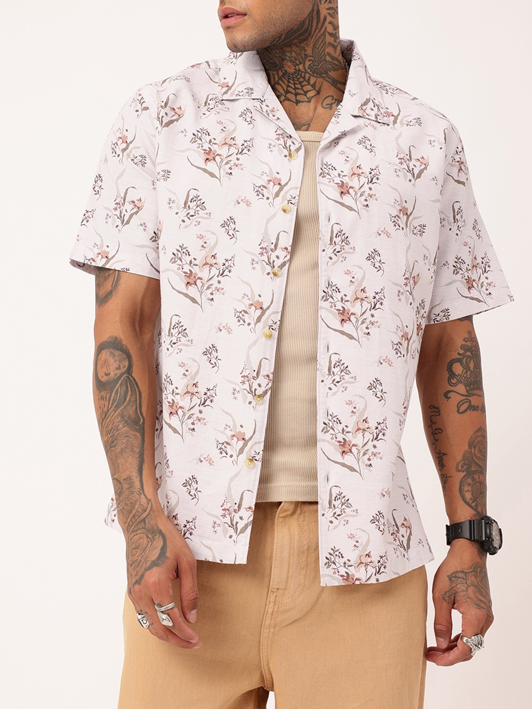 

WROGN Urban Cool Floral Printed Relaxed Fit Shirt, Off white