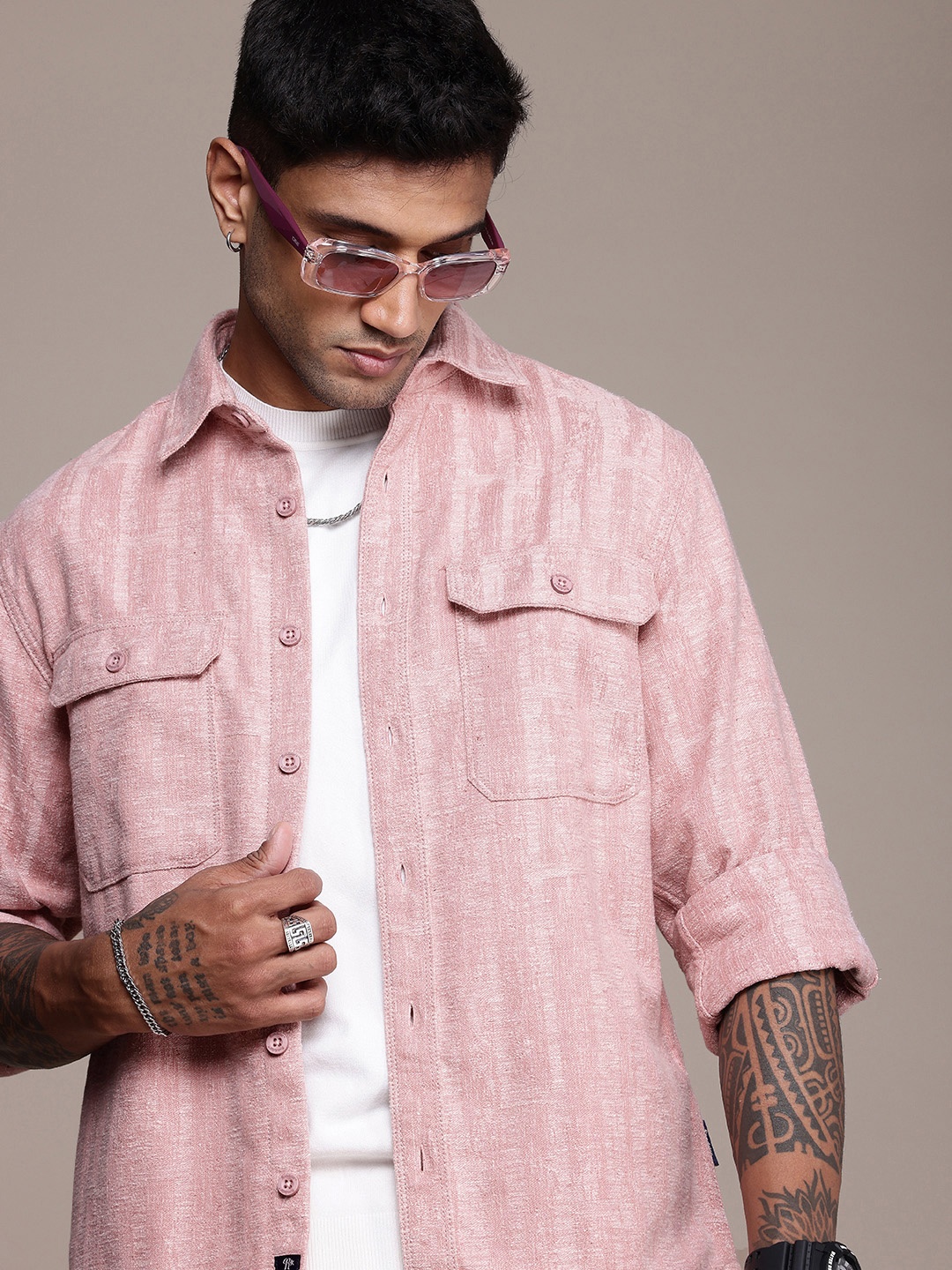 

The Roadster Life Co. Self Design Textured Relaxed Fit Shacket, Pink