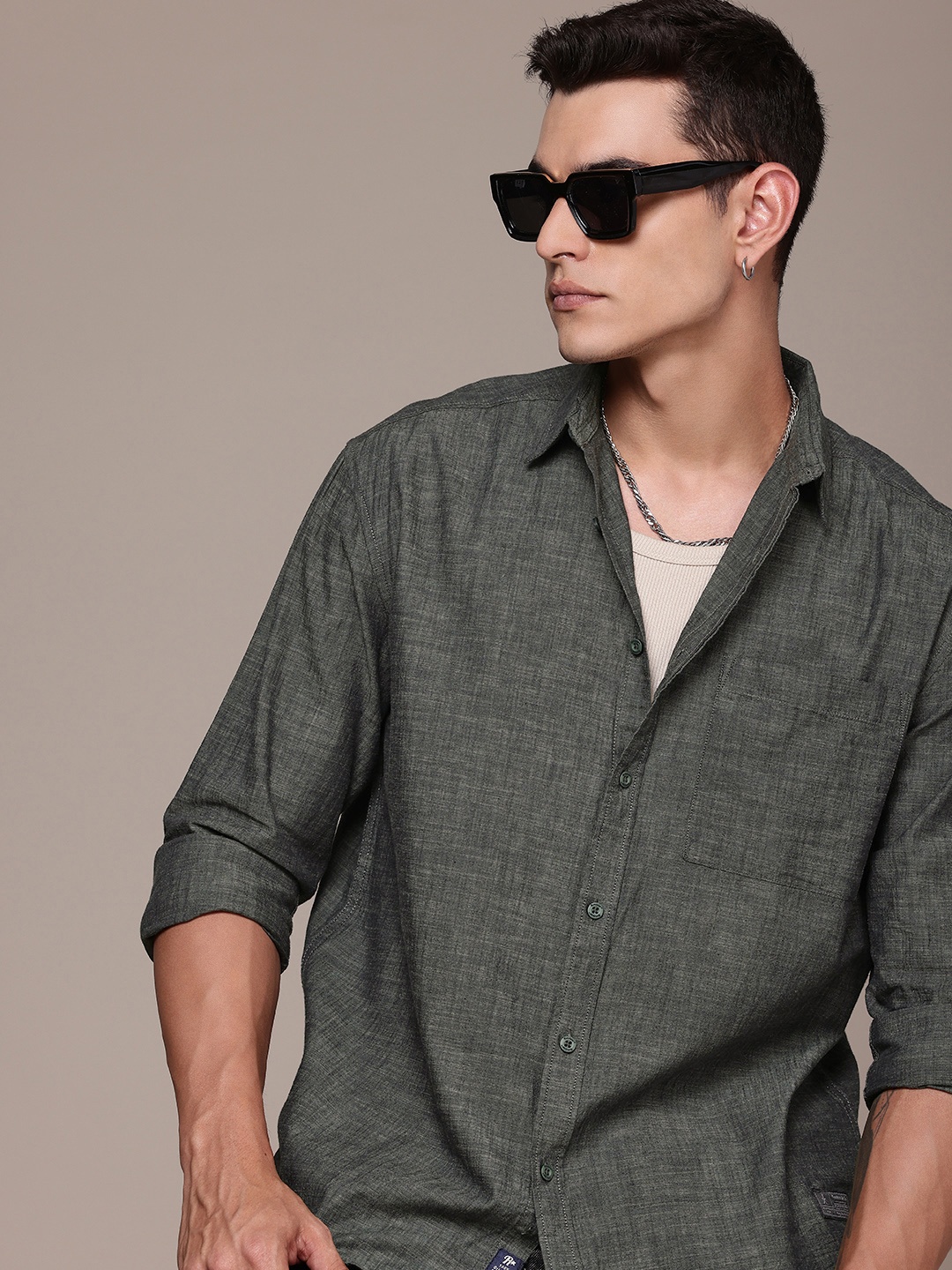 

The Roadster Life Co. Relaxed Fit Drop-Shoulder Sleeves Pure Cotton Casual Shirt, Olive