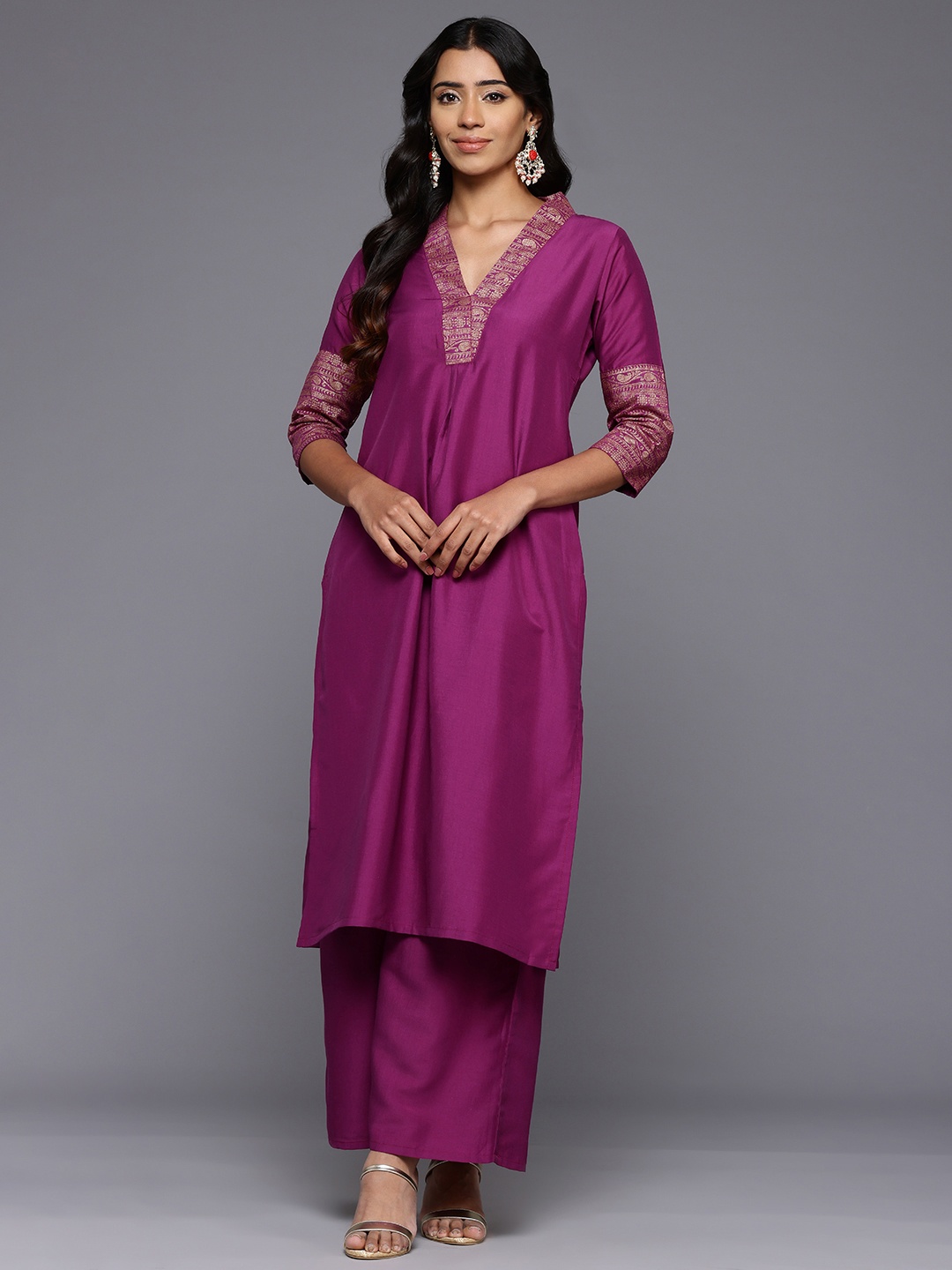 

Ahalyaa Women Ethnic Motifs Printed Pleated Kurta with Palazzos, Purple