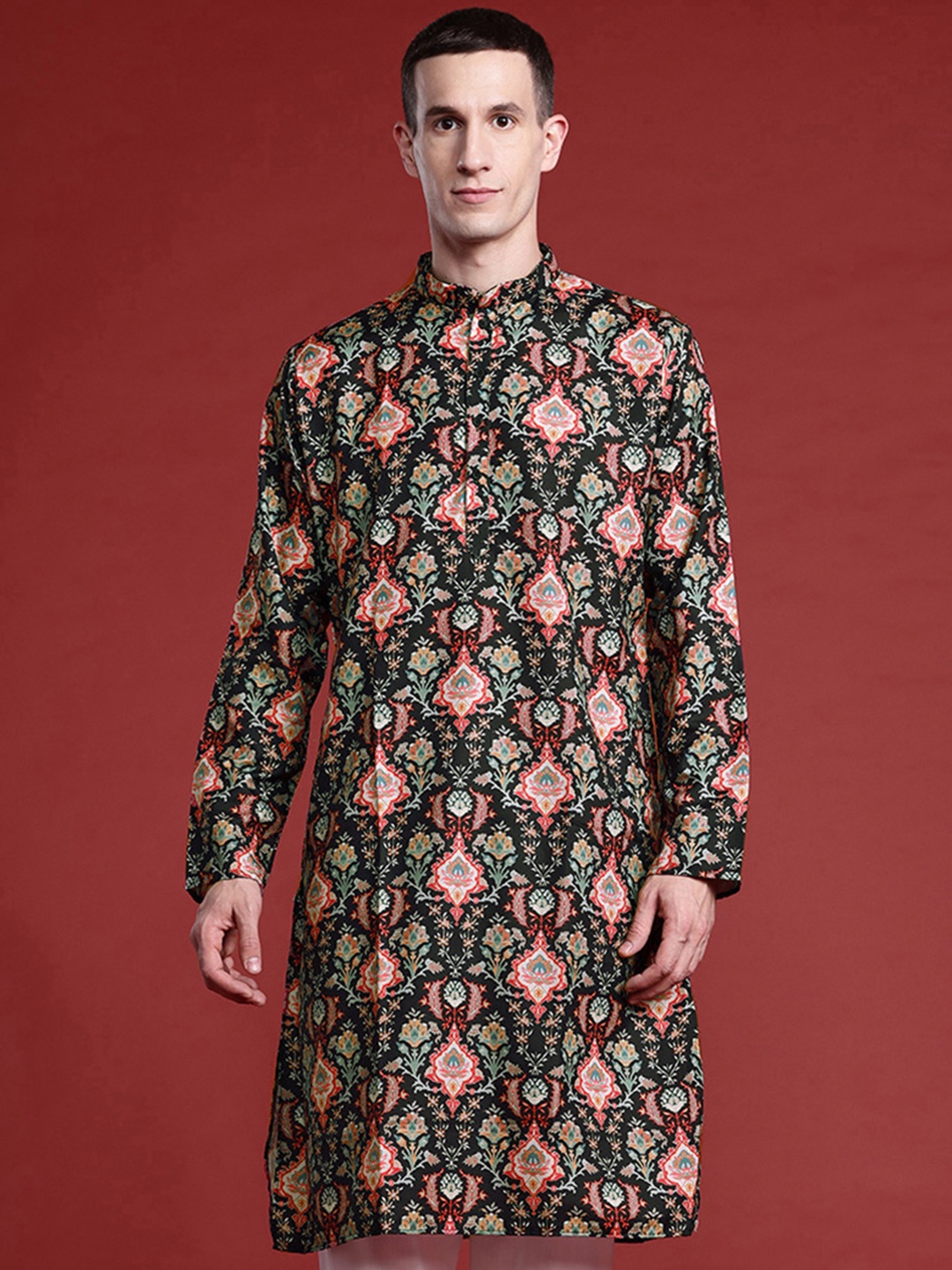 

MANQ Men Ethnic Motifs Printed Pure Cotton Kurta with Pyjamas, Black