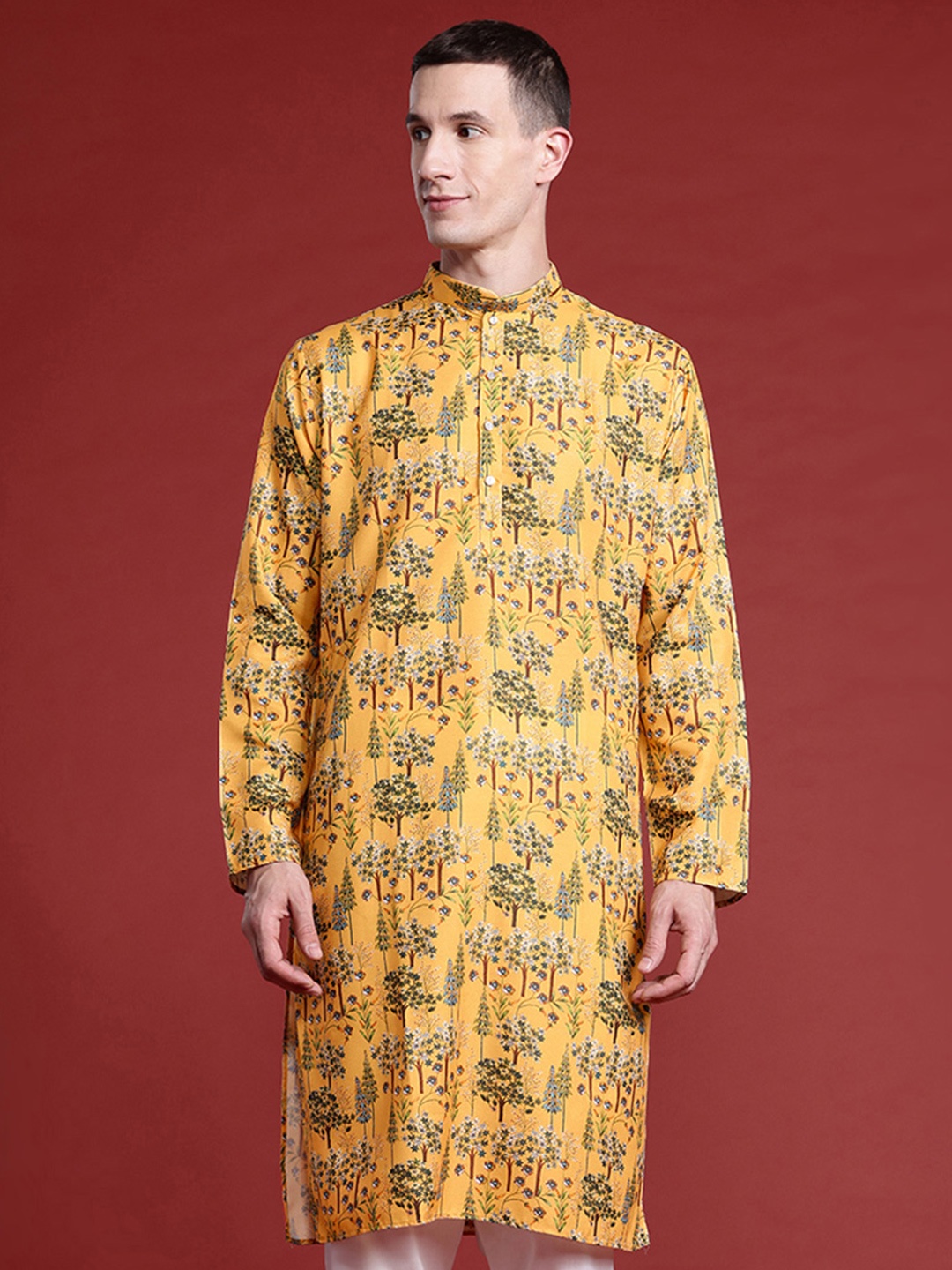 

MANQ Men Floral Printed Pure Cotton Kurta with Pyjamas, Yellow