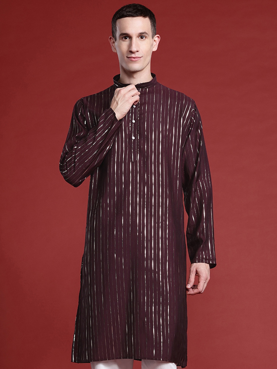 

MANQ Men Striped Pure Cotton Kurta with Pyjamas, Maroon