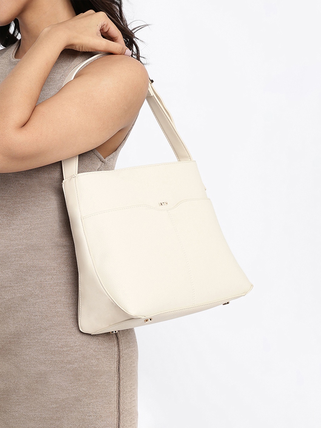 

IRTH Textured Shoulder Bag, Off white