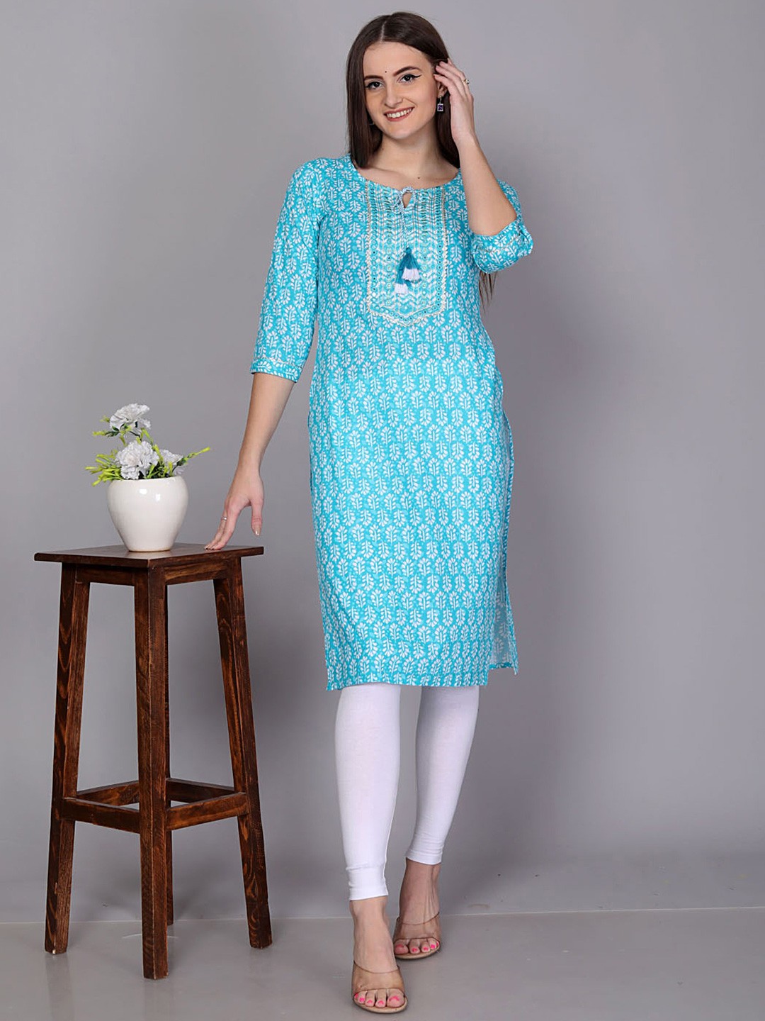 

KALINI Ethnic Motifs Yoke Design Sequinned Kurta, Blue