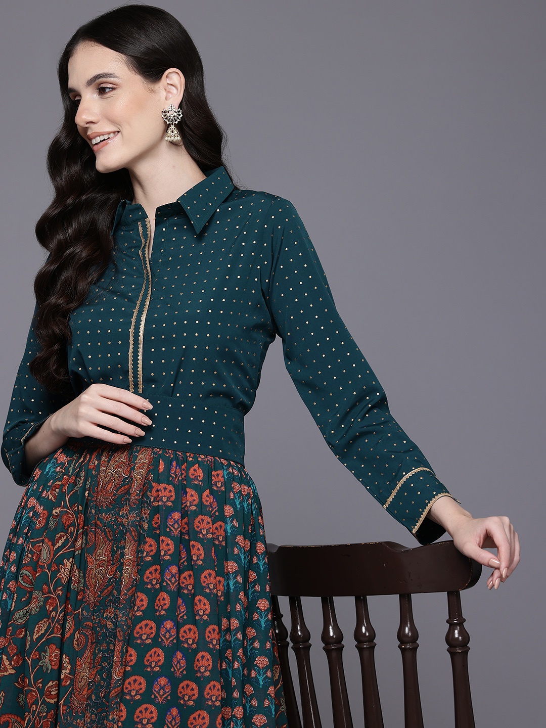 

Ahalyaa Printed Gotta Patti Tunic & Skirt, Green