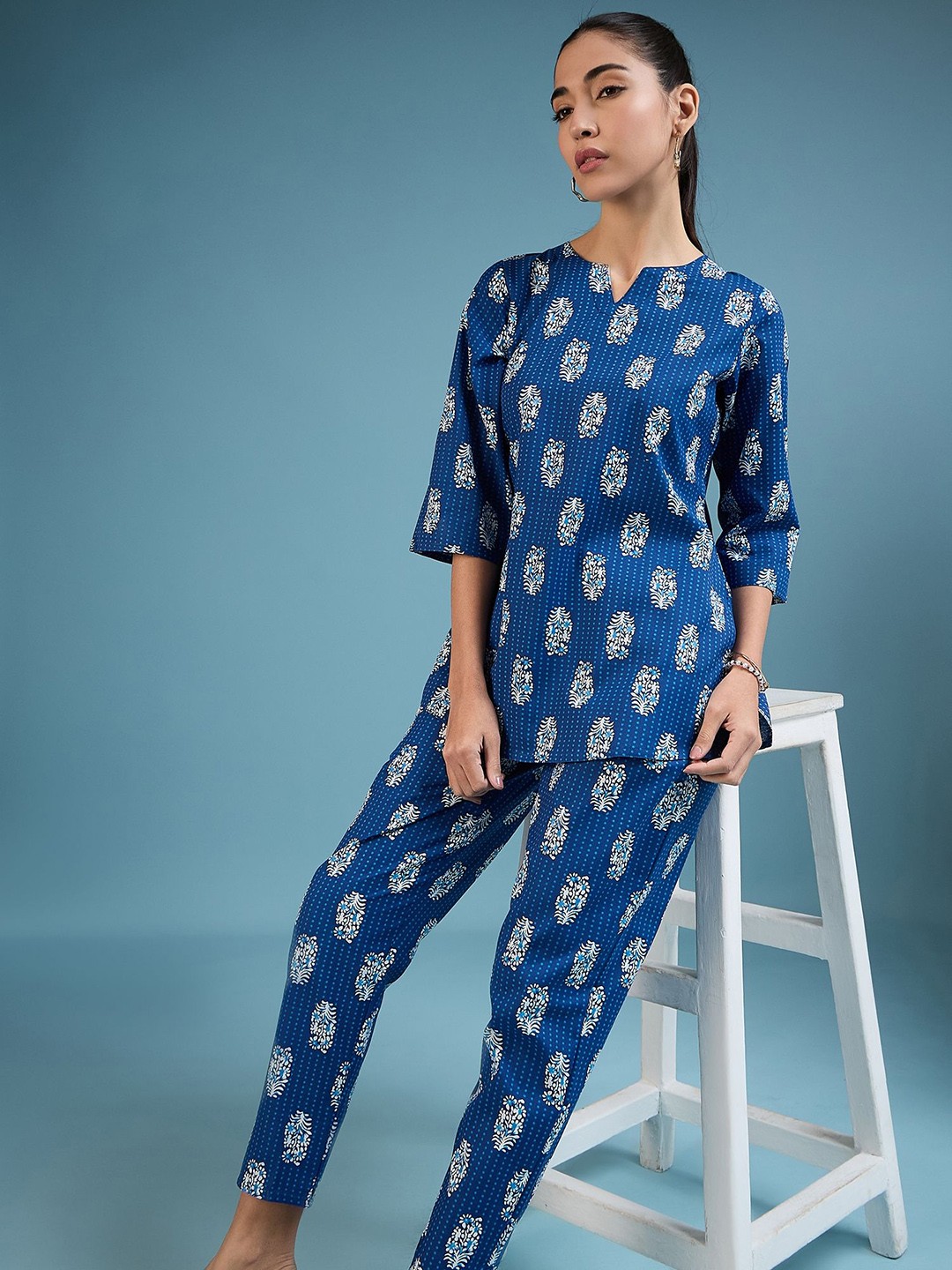 

VIRICA Ethnic Motifs Printed Top With Trousers, Blue