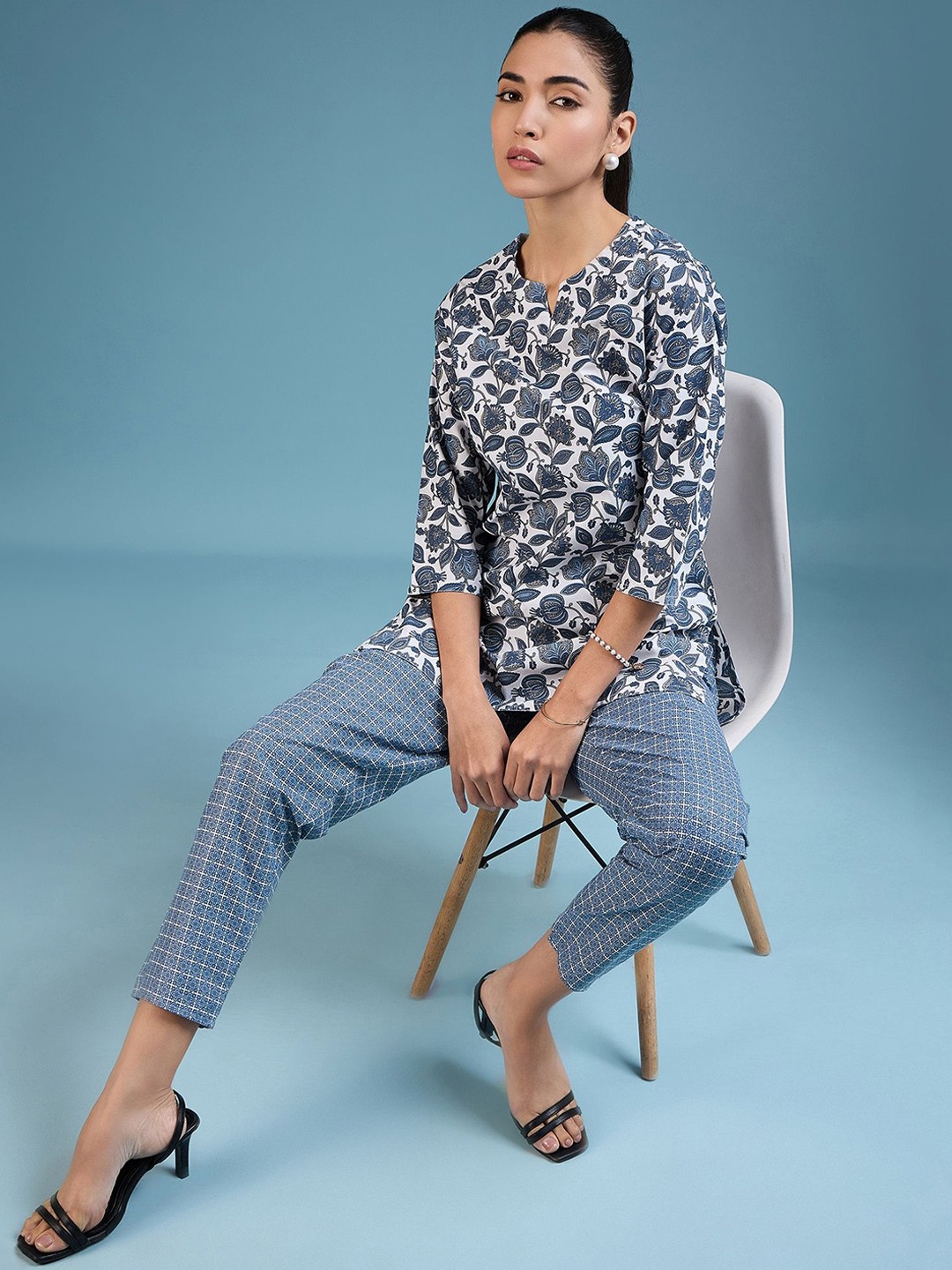 

VIRICA Floral Printed Tunic With Trousers, Blue