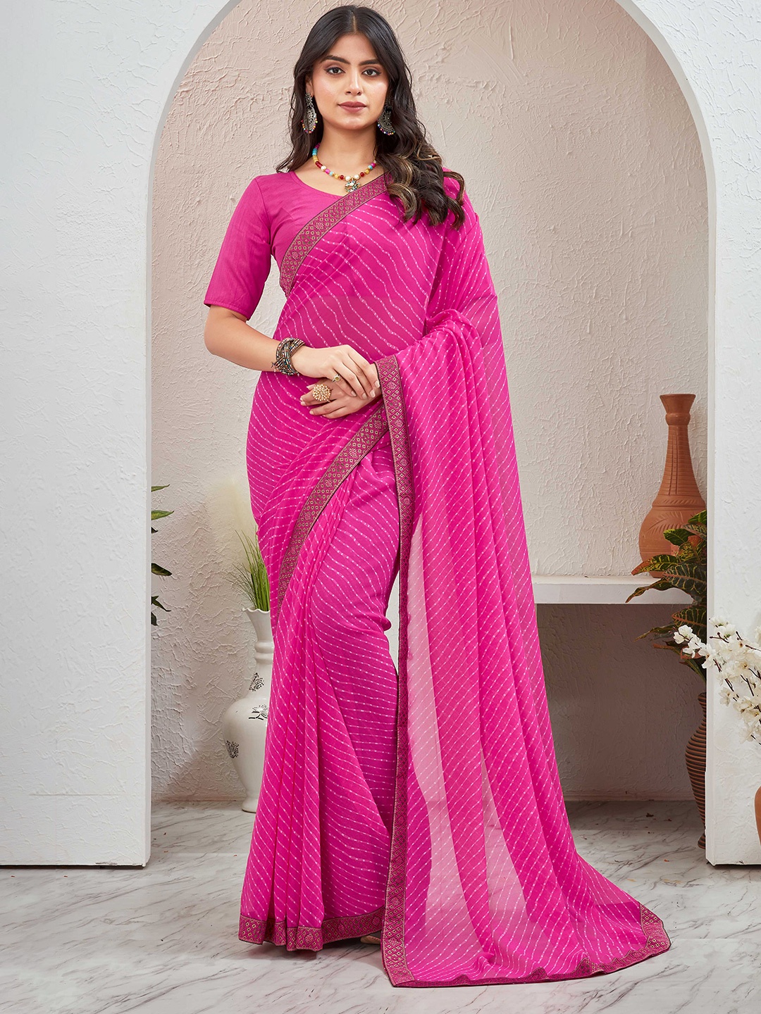 

Globon Impex Leheriya Zari Pure Georgette Saree, Pink