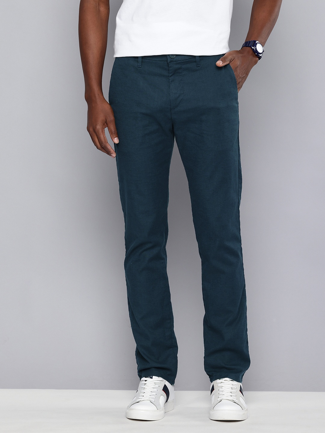 

Levis Men 511 Slim Fit Semiformal Trousers, Blue