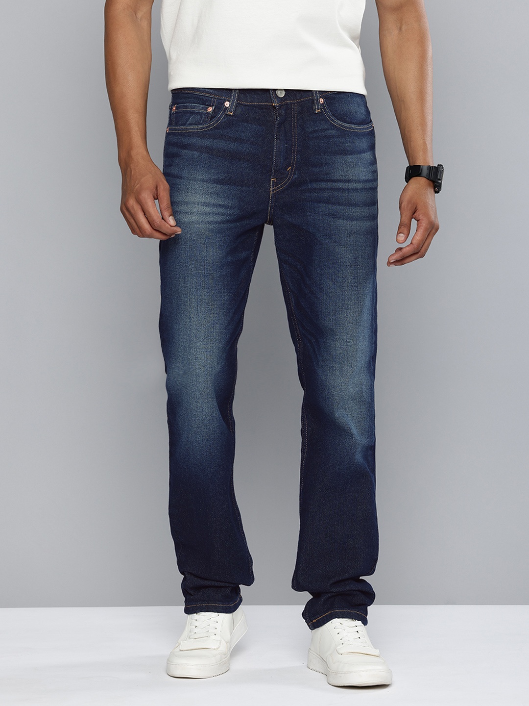 

Levis Men 511 Slim Fit Light Fade Stretchable Jeans, Navy blue