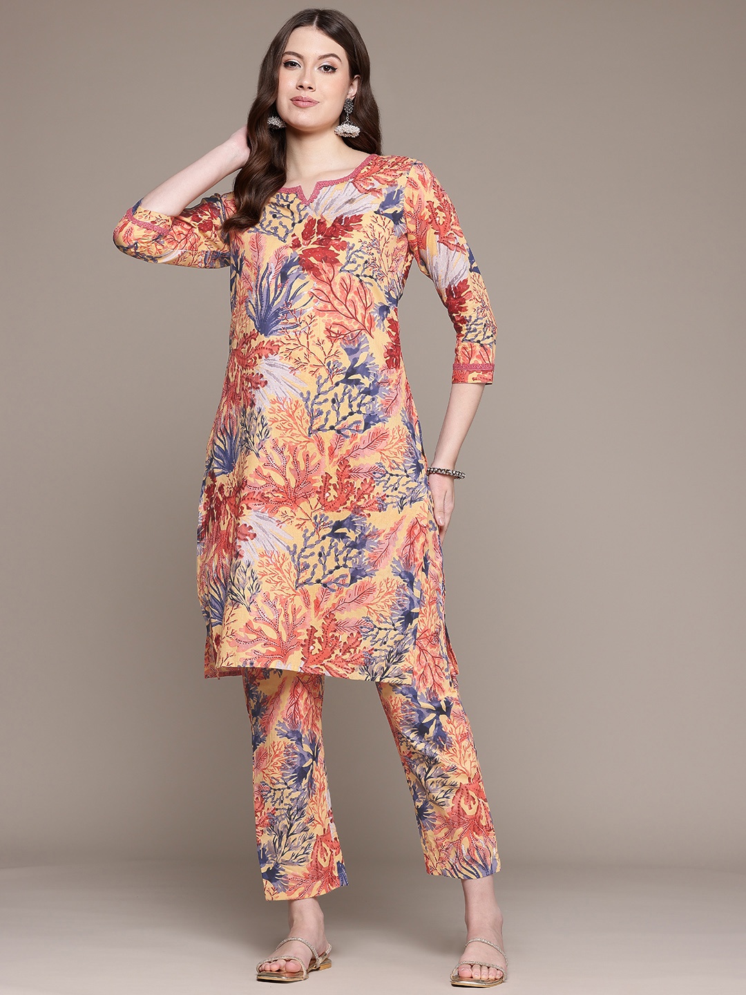 

Readiprint Floral Printed Pure Cotton Kurta with Trousers, Peach