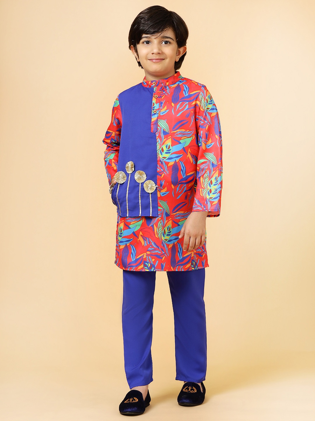 

A.T.U.N. Boys Floral Printed Mandarin Collar Straight Kurta with Pyjamas, Red