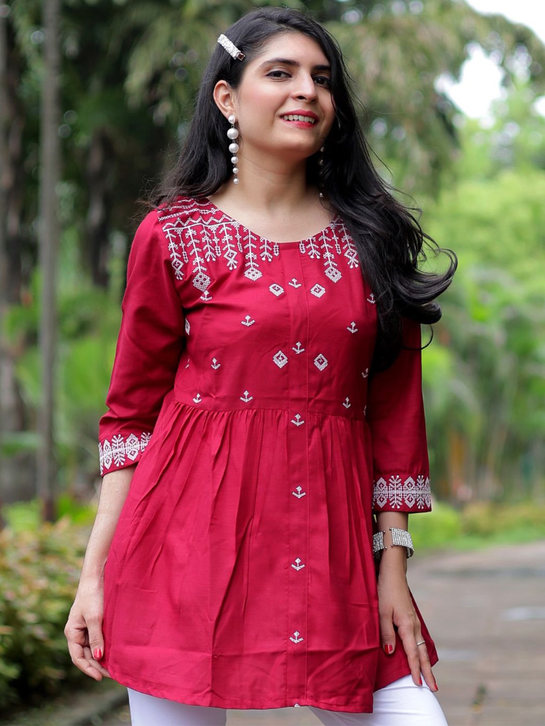 

KALINI Ethnic Motifs Embroidered Kurti, Maroon