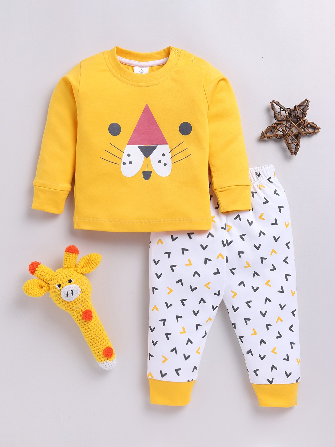 

YK X Tinyo Infant Boys Pure Cotton Printed T-shirt with Joggers, Yellow