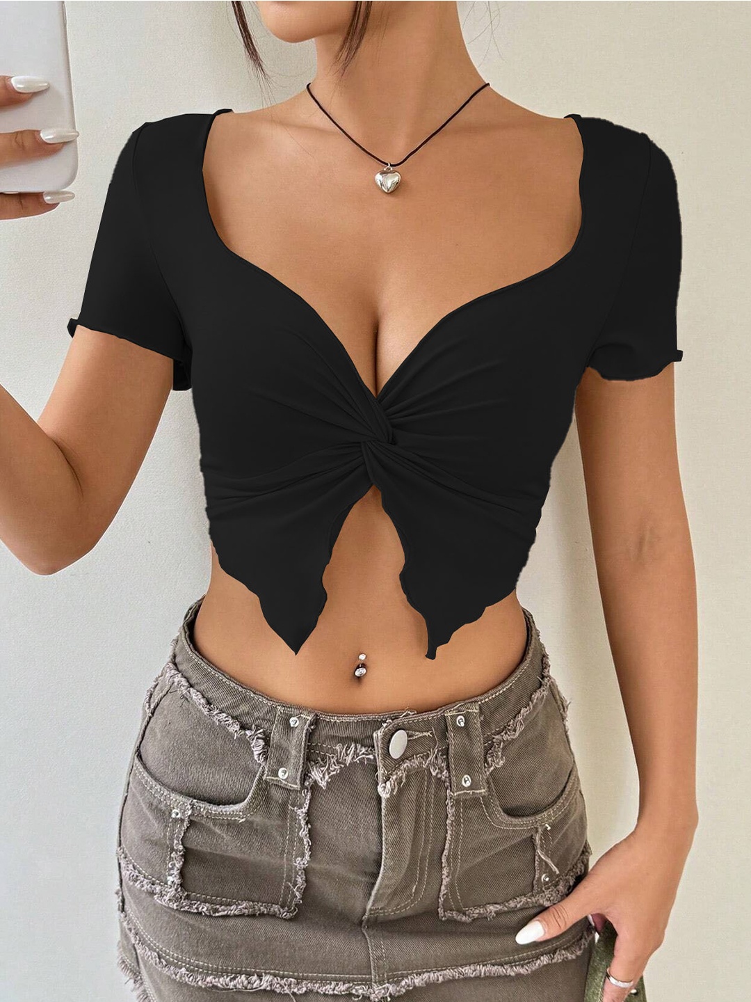 

StyleCast Women Solid Sweetheart Neck Top, Black