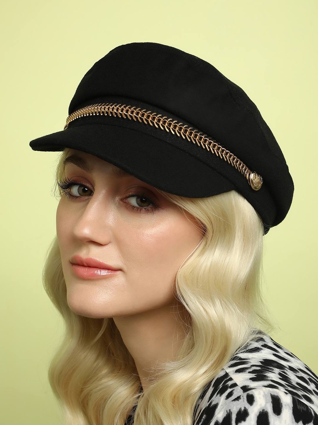 

HAUTE SAUCE by Campus Sutra Women Ascot Cap, Black