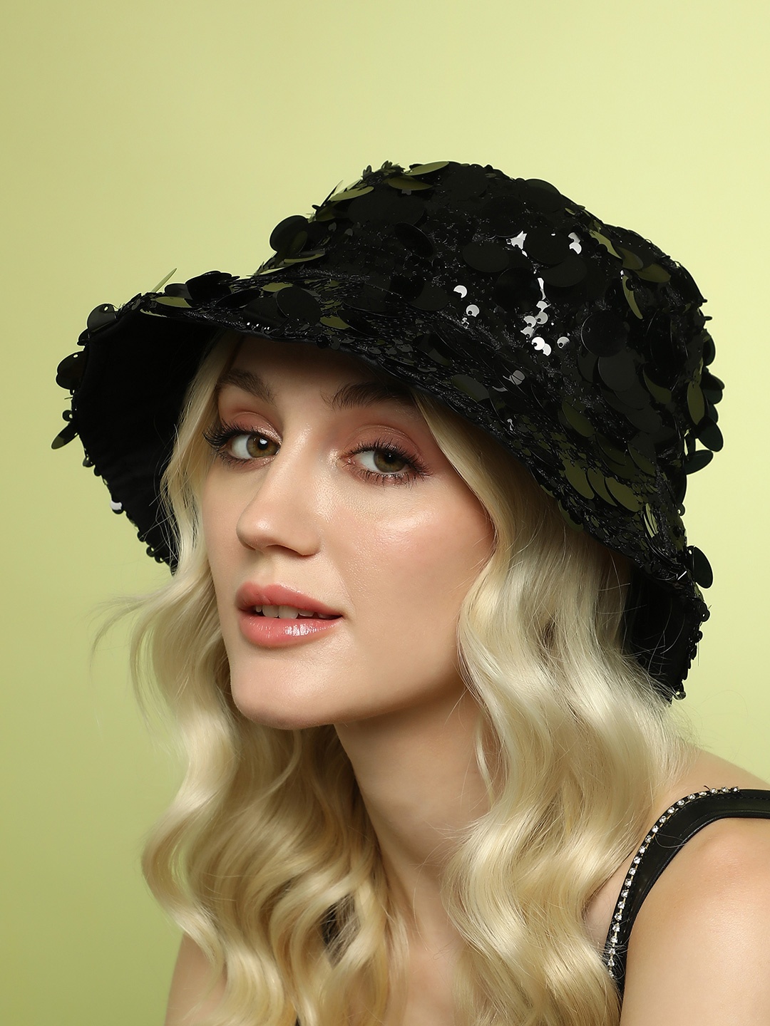 

HAUTE SAUCE by Campus Sutra Women Black Self Design Bucket Hat