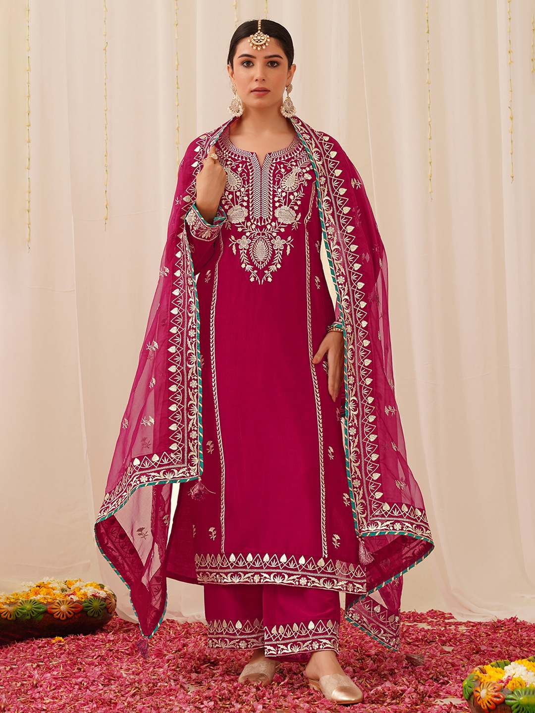 

AHIKA Floral Embroidered Regular Zari Straight Kurta with Palazzos & Dupatta, Pink