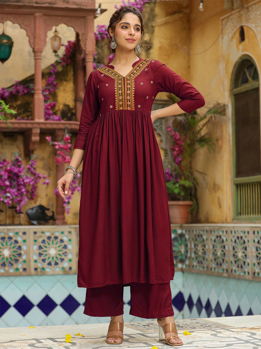 

Janasya Floral Embroidered V-Neck Anarkali Kurta with Palazzo, Maroon